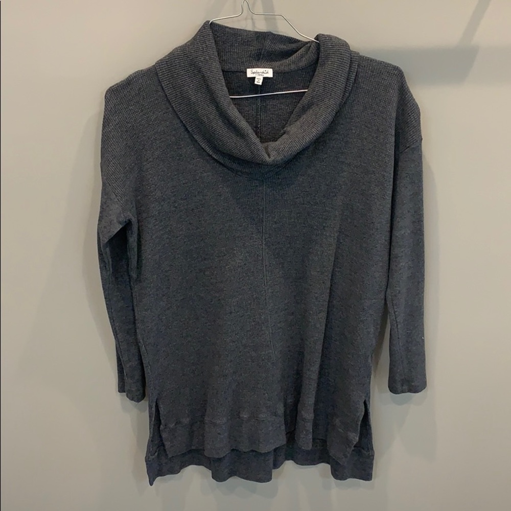 🤍Splendid Sweater - XS